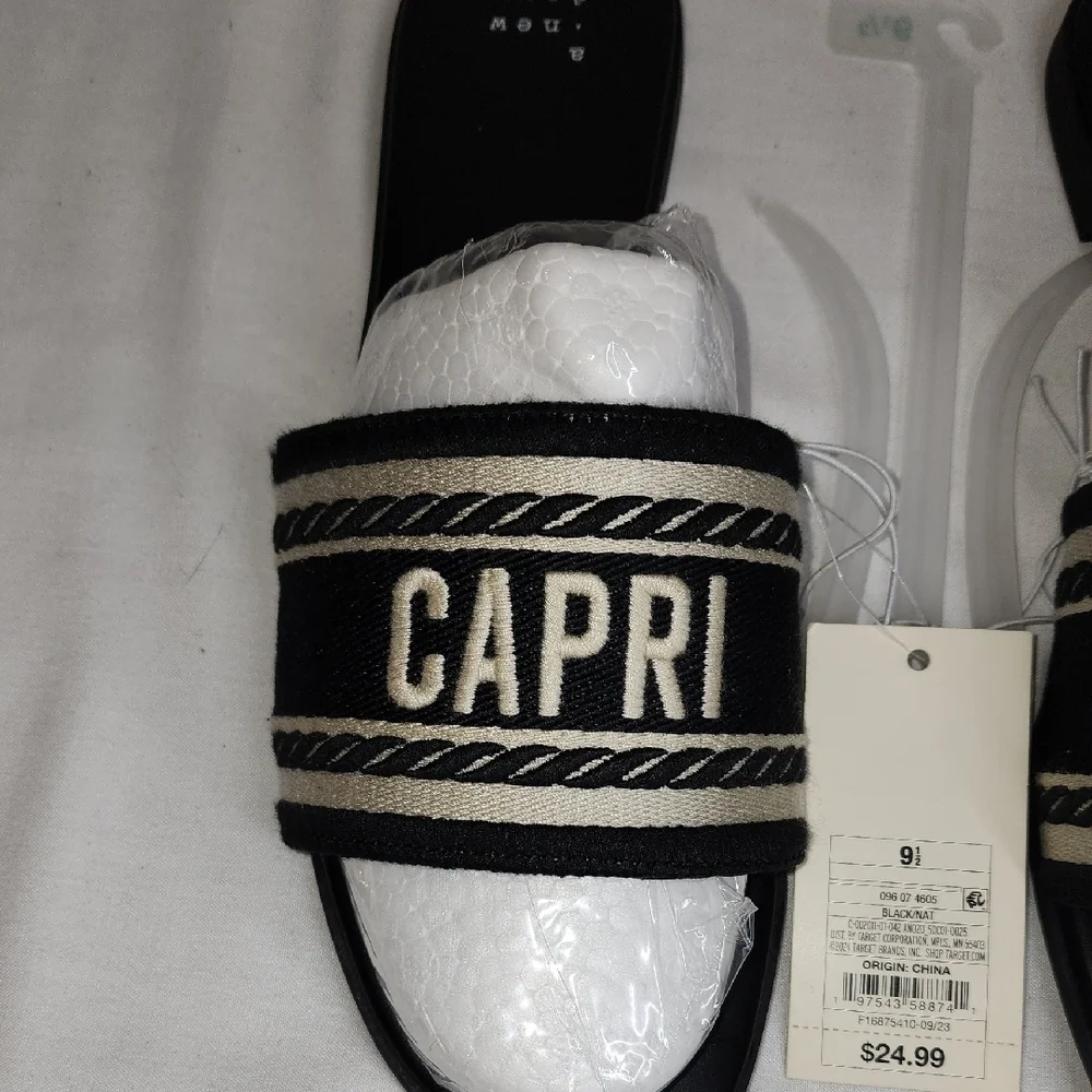 A New Day Black and Cream Sporty Slide Sandals